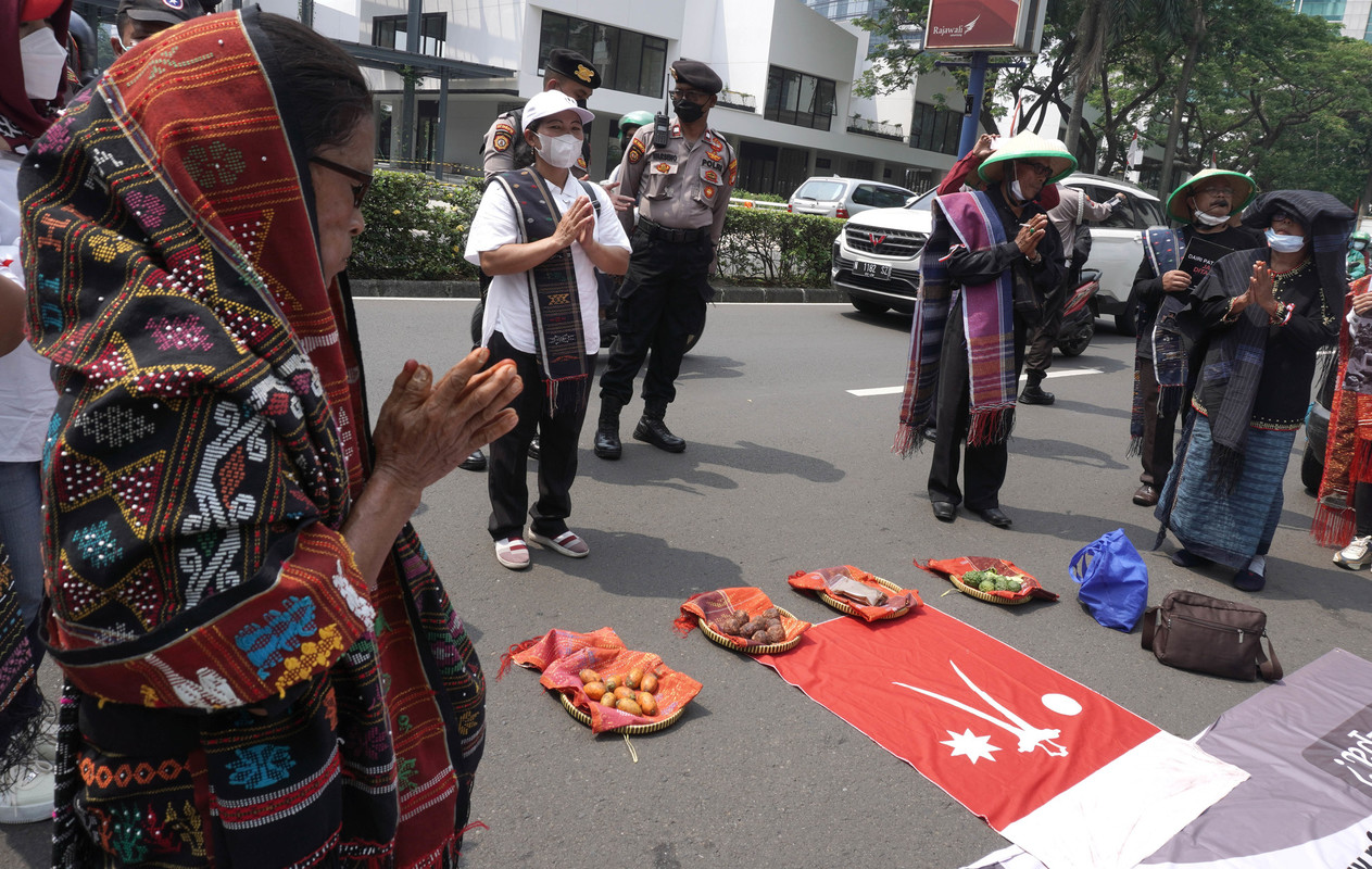 Khawatirkan Kerusakan Lingkungan, Warga Dairi Demo Tolak Tambang ke KLHK